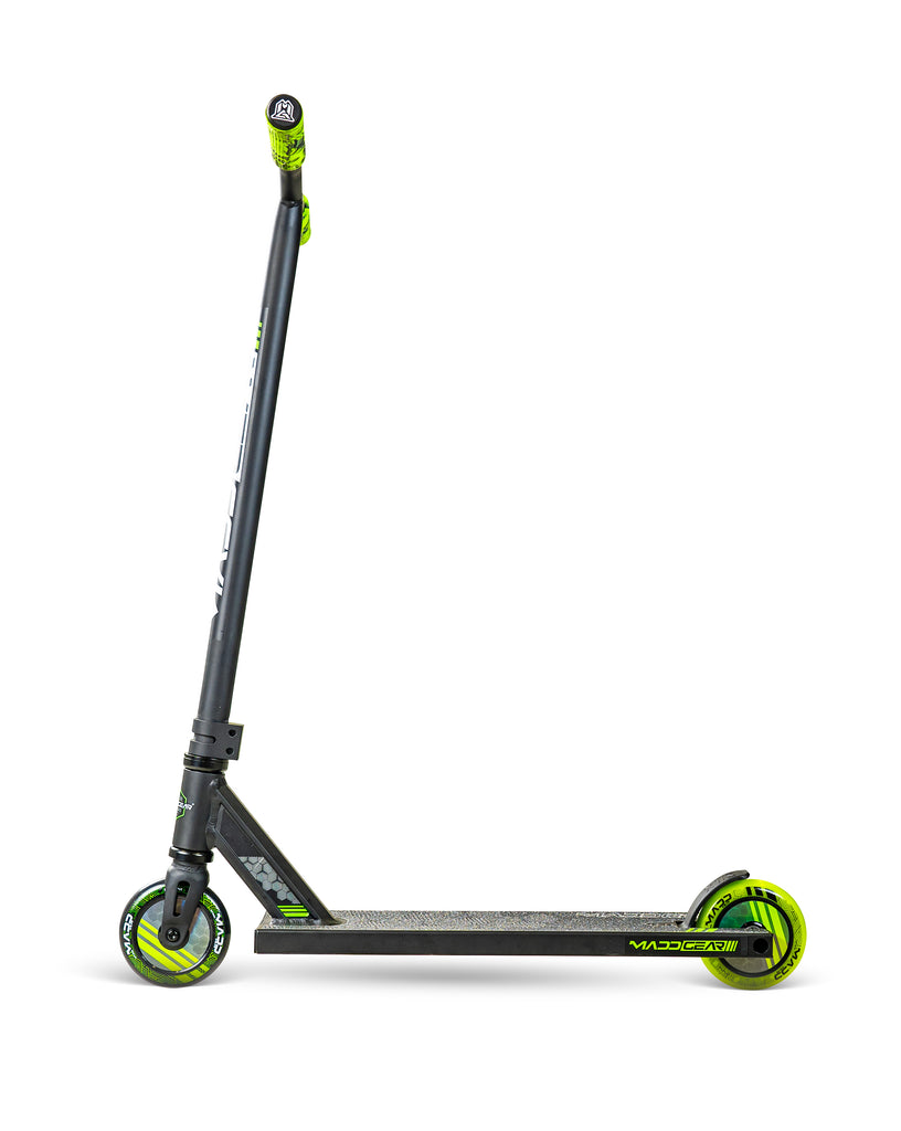 MADD GEAR MG3 ZEN SCOOTER BLACK / GREEN